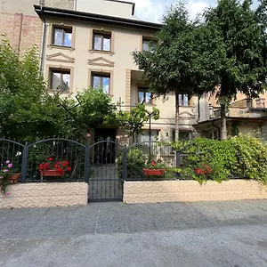 Boutique Cathedral Plaza Residences For Rent Downtown Hotel